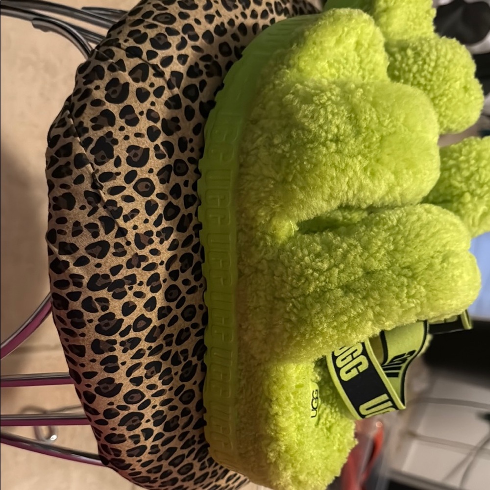 Fluffy Lime Green Kids Slides - Picture 3 of 3